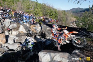 jonny-walker-ales-trem-2016